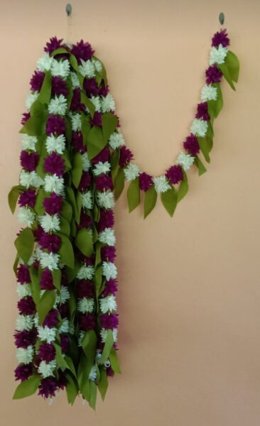 Artificial cloth flowers