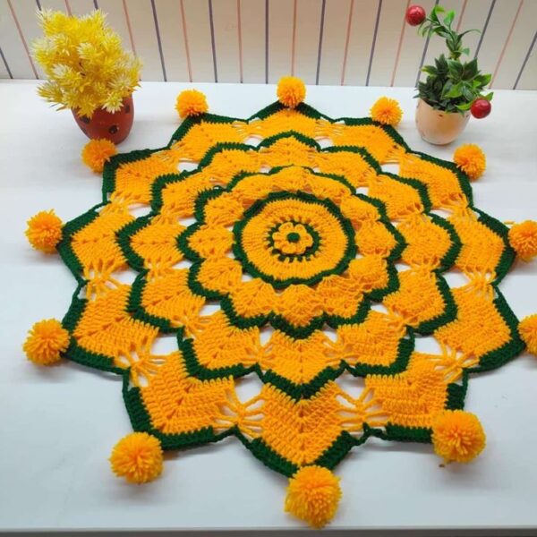 Ullan table decoration